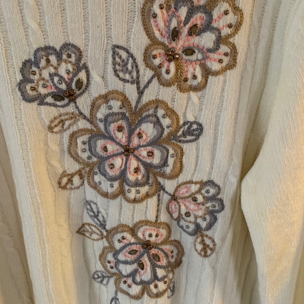 Alfred‎ Dunner Cream Floral Embroidered Cable Knit Sweater Womens Large Beaded - Picture 3 of 8
